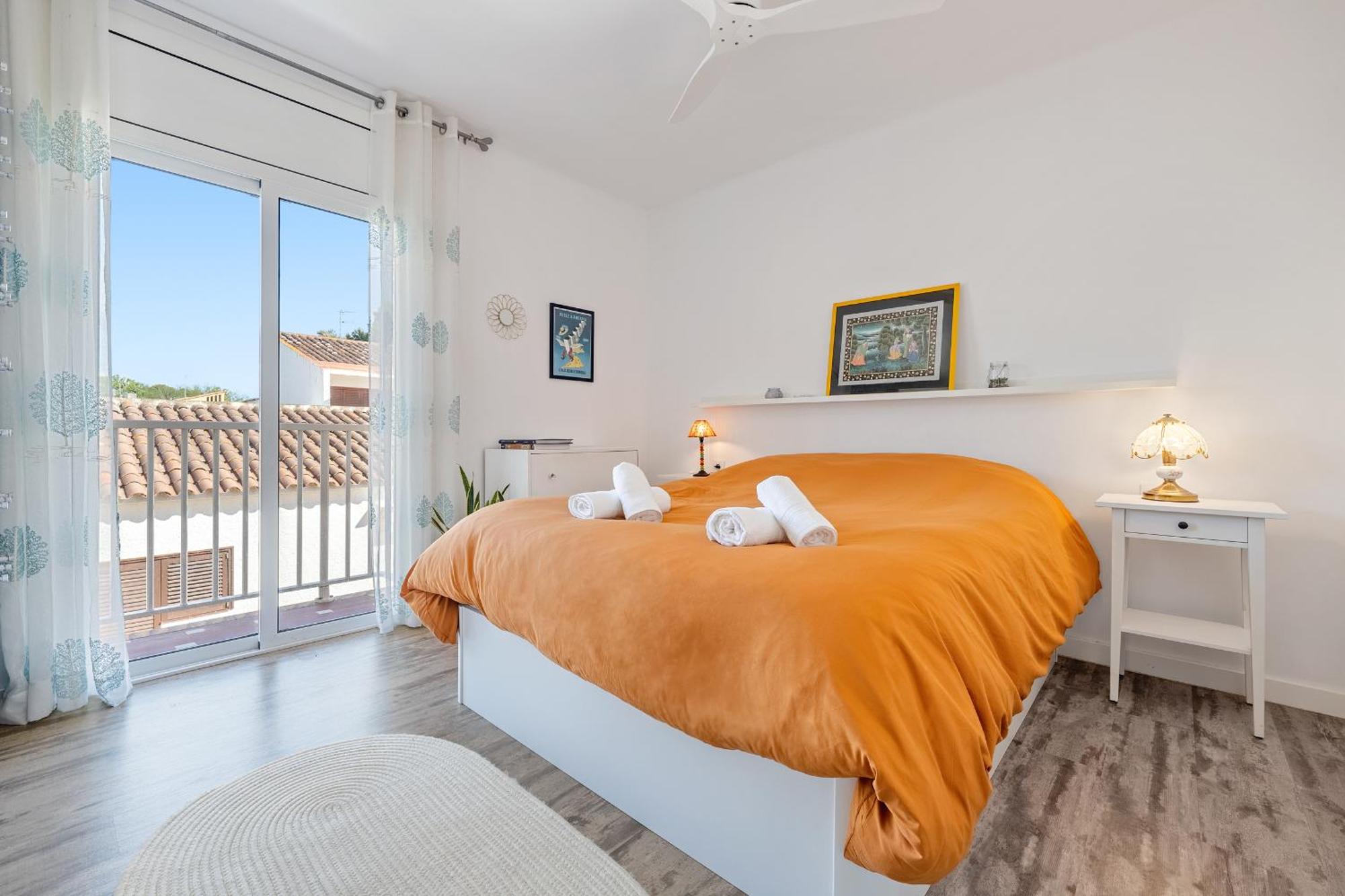 Hauzify I Apartament Zulu Cubelles Kültér fotó