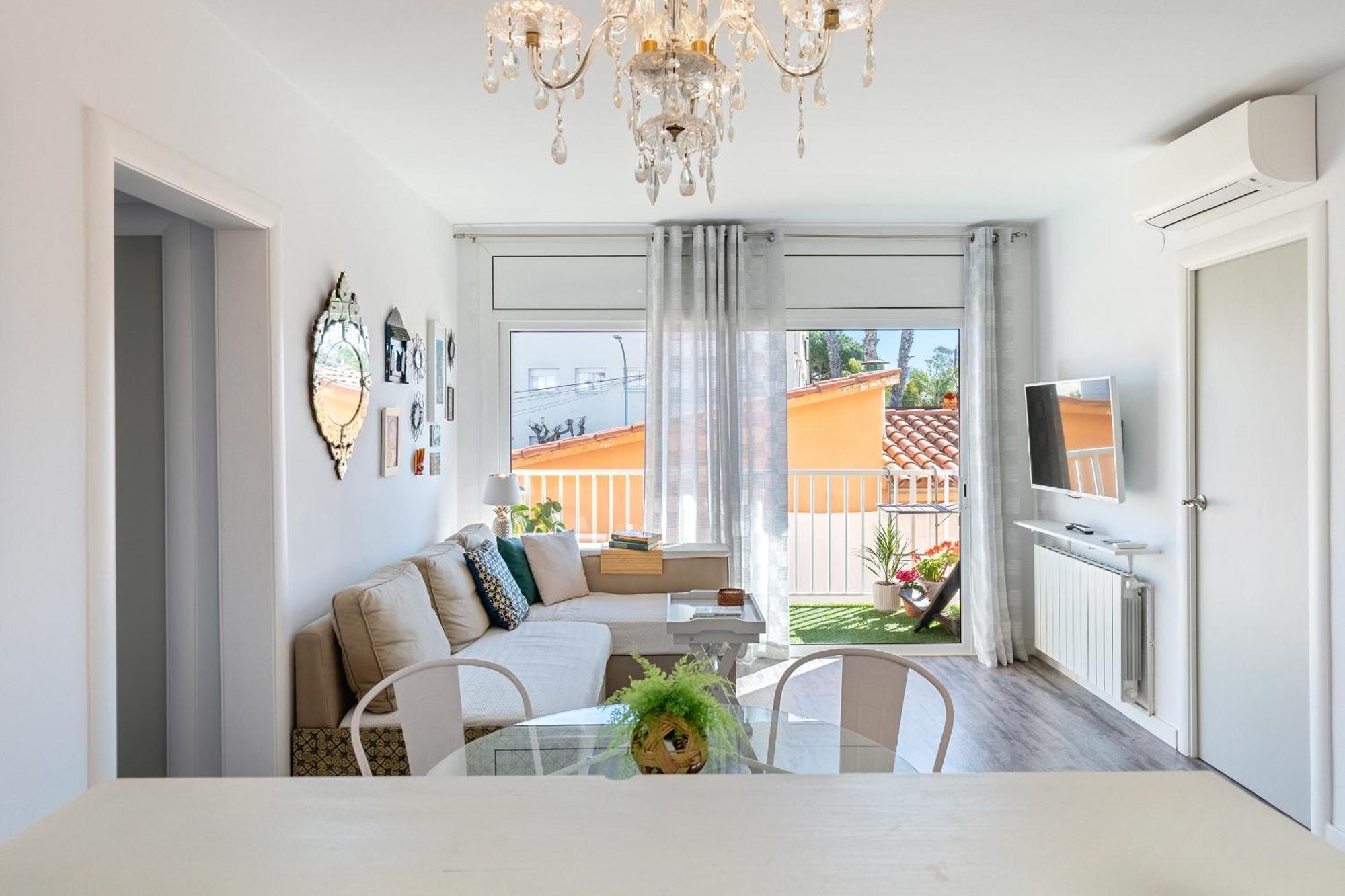 Hauzify I Apartament Zulu Cubelles Kültér fotó